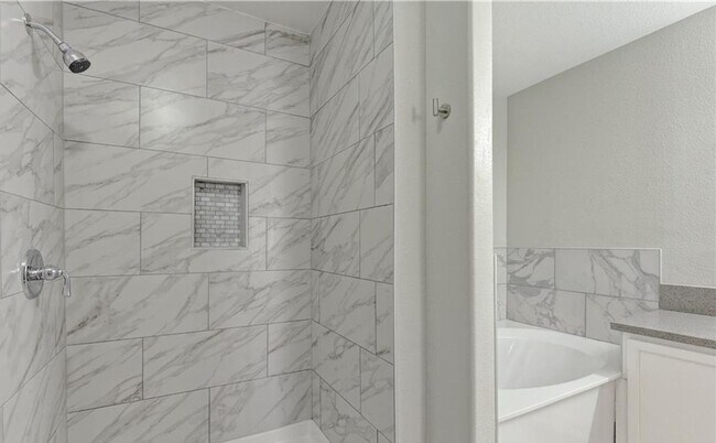 Building Photo - Affordable Luxury Living
