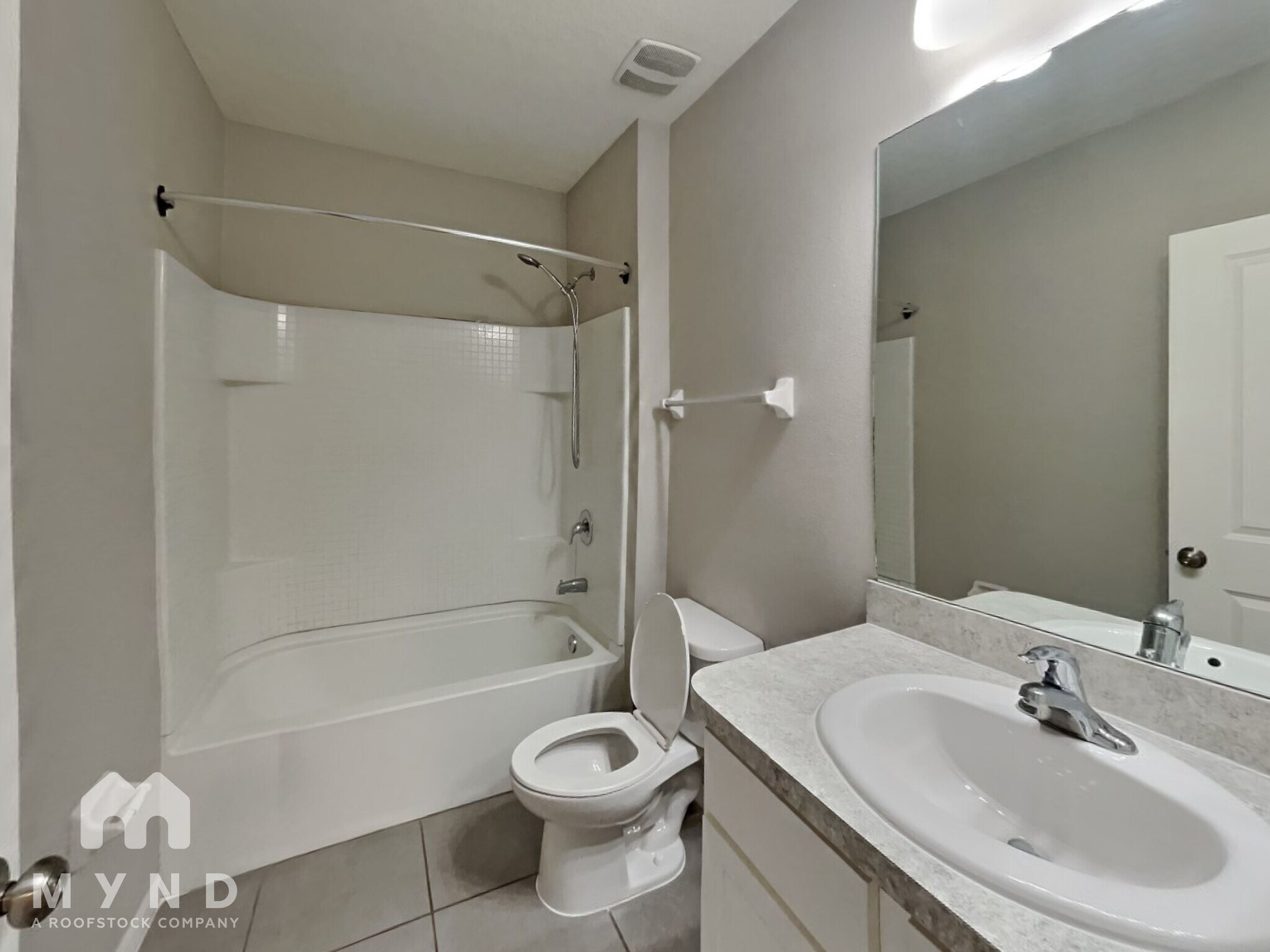 Building Photo - 14115 Arbor Pines Dr