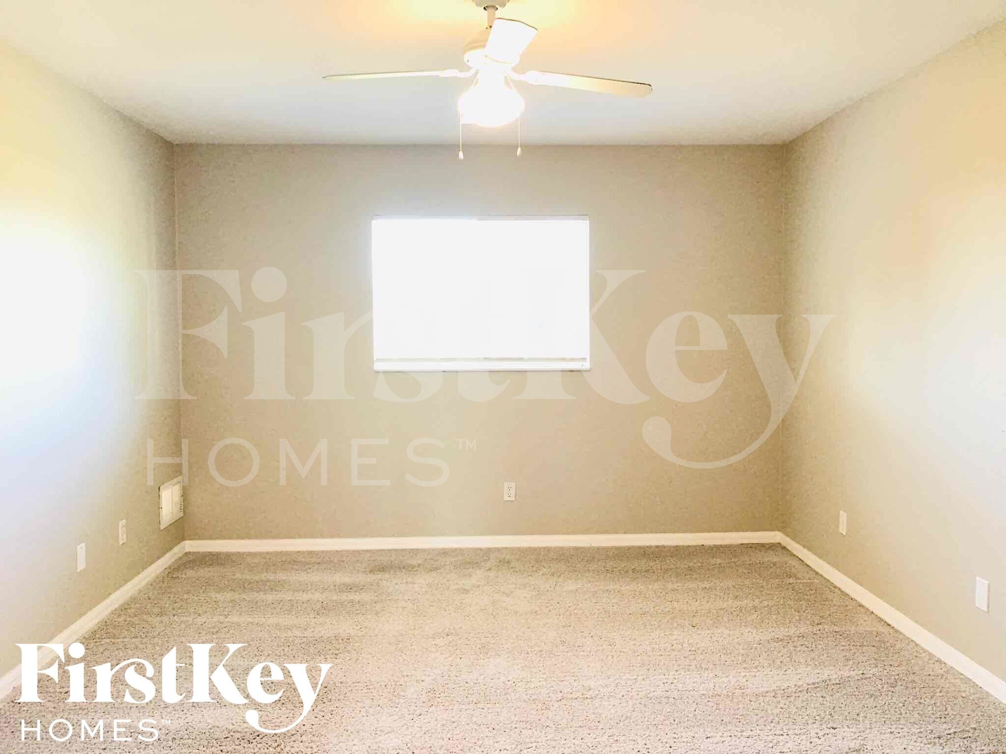 Building Photo - 3807 25th St SW