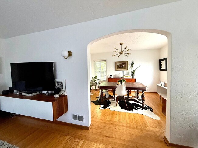 Building Photo - 6112 Orchard Ave