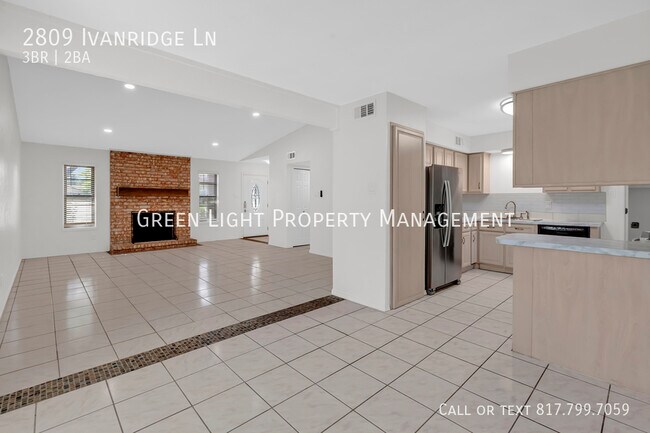 Building Photo - 2809 Ivanridge Ln