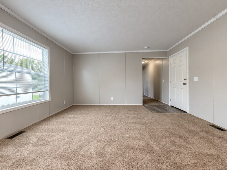 Building Photo - 12448 St Michel Ave