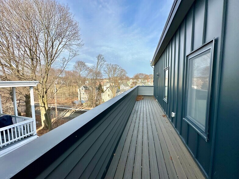 Building Photo - 63 Belgrade Ave