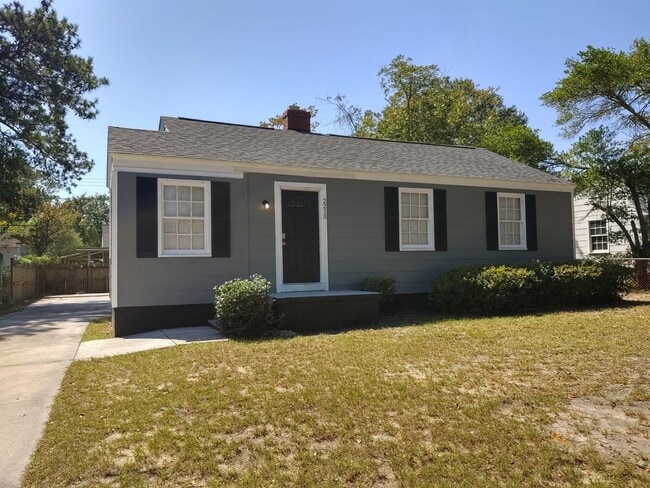 Building Photo - 2215