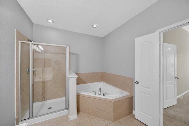 Building Photo - 406 Mornington Ln