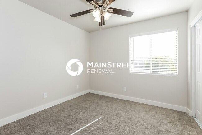Building Photo - 3 Bedroom Pet-Friendly Home in SAN TAN VALLEY, AZ with Main Street Renewal