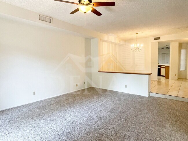 Building Photo - 10019 E Mountain View Rd