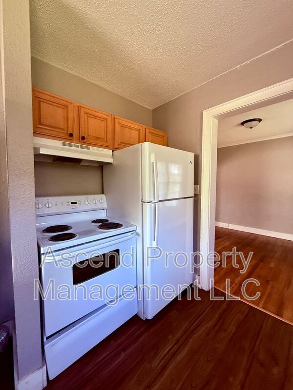 Building Photo - 1307 Moss St