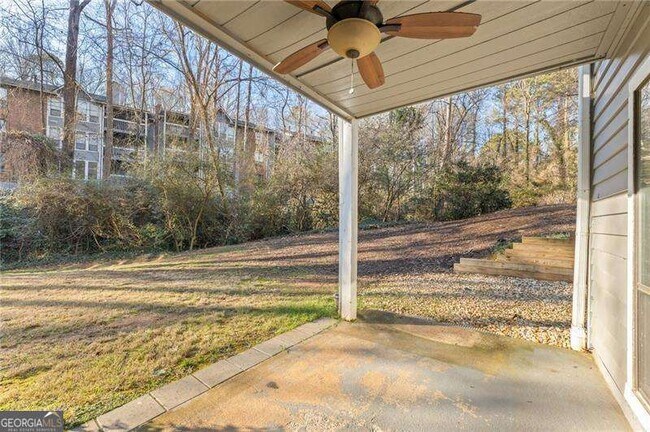 Building Photo - 523 Warm Springs Cir