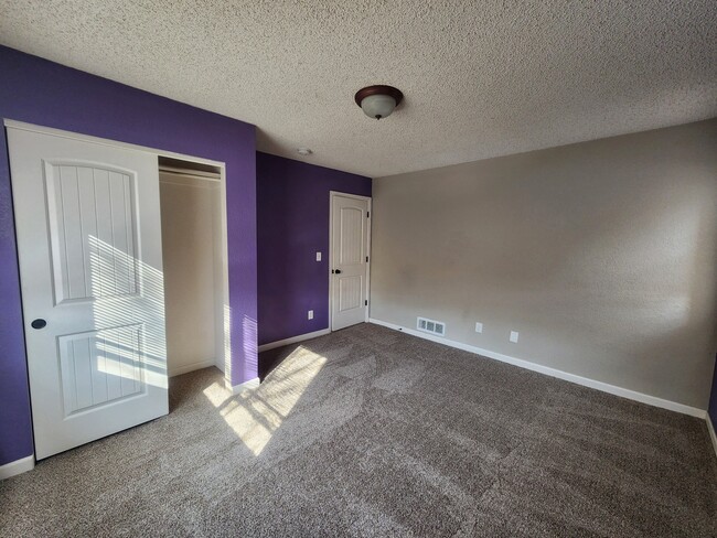 Building Photo - 18972 E 44th Pl