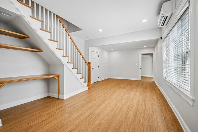 Building Photo - 463 Fulton St