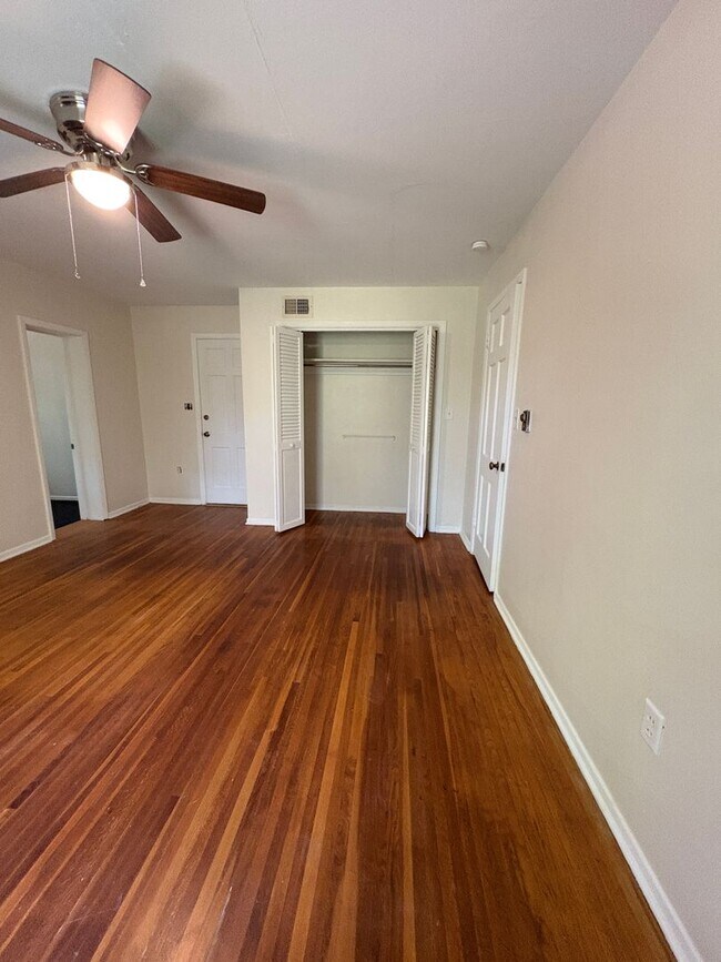 Building Photo - 2BR/2BA Home with Preserve View + Tennis C...