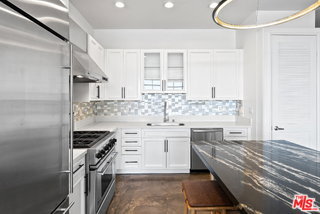 Building Photo - 1544 12th St