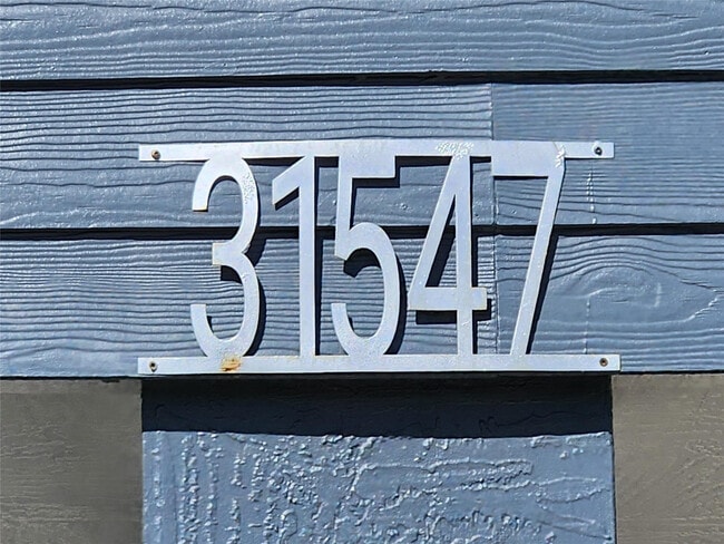 Building Photo - 31547 Ave D