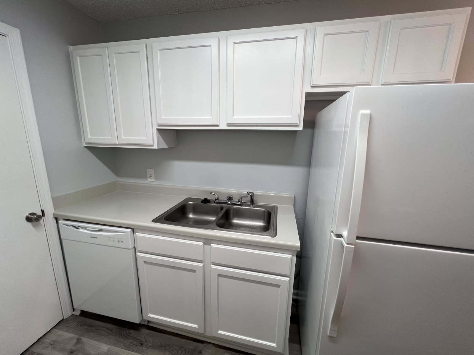 kitchen - 6337 Quinn Dr