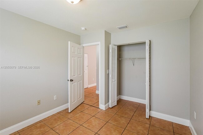 Building Photo - 10352 SW 208th Ln