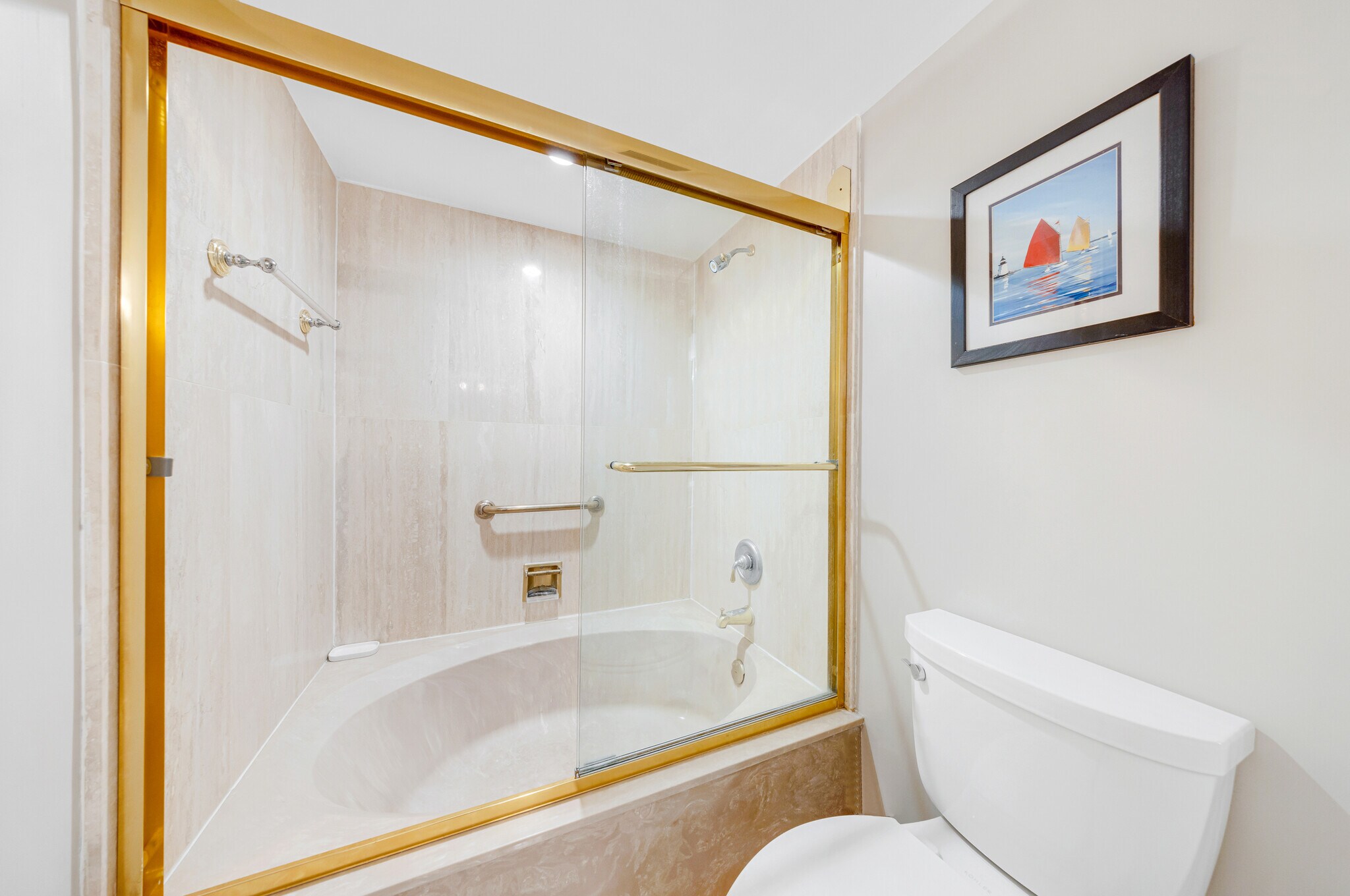 Building Photo - 1201 S Ocean Dr