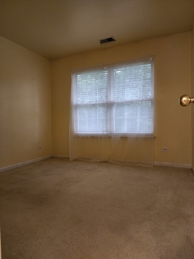 Building Photo - 1171 N Red Oak Cir