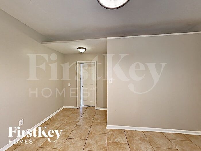 Building Photo - 6622 Autumn Flowers Dr