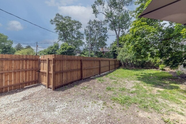Building Photo - North Campus OSU Renovated Single Family H...