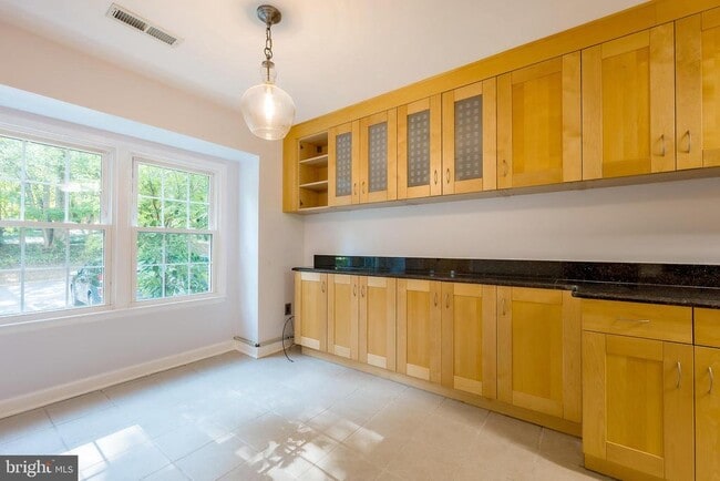 Building Photo - 7603 Heatherton Ln