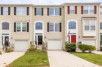Building Photo - Modern Comfort Meets Everyday Convenience in this Stunning Forest Hill Townhome with 3 Beds & 3.5...