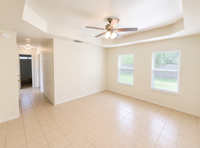 Building Photo - 3504 Westview Dr