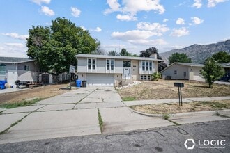 Building Photo - 844 E 2800 N