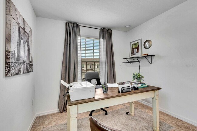 Building Photo - 5715 Archipelago St