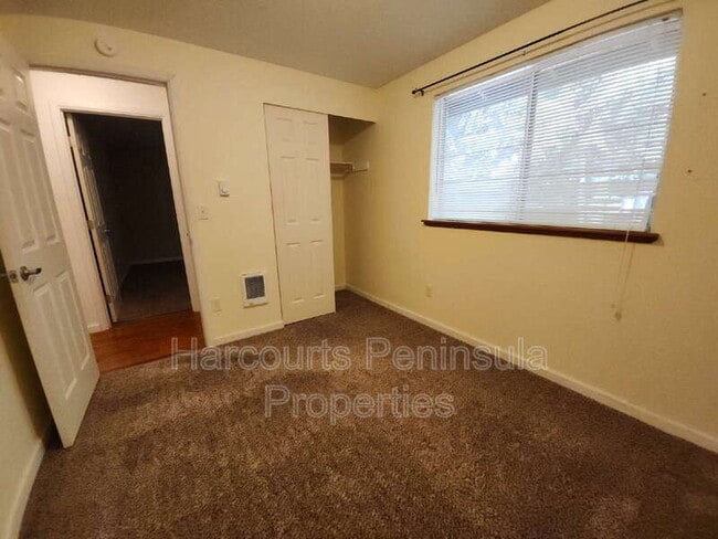 Building Photo - 7281 E Ramblewood St