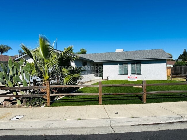 Building Photo - 3095 Anderson Ave