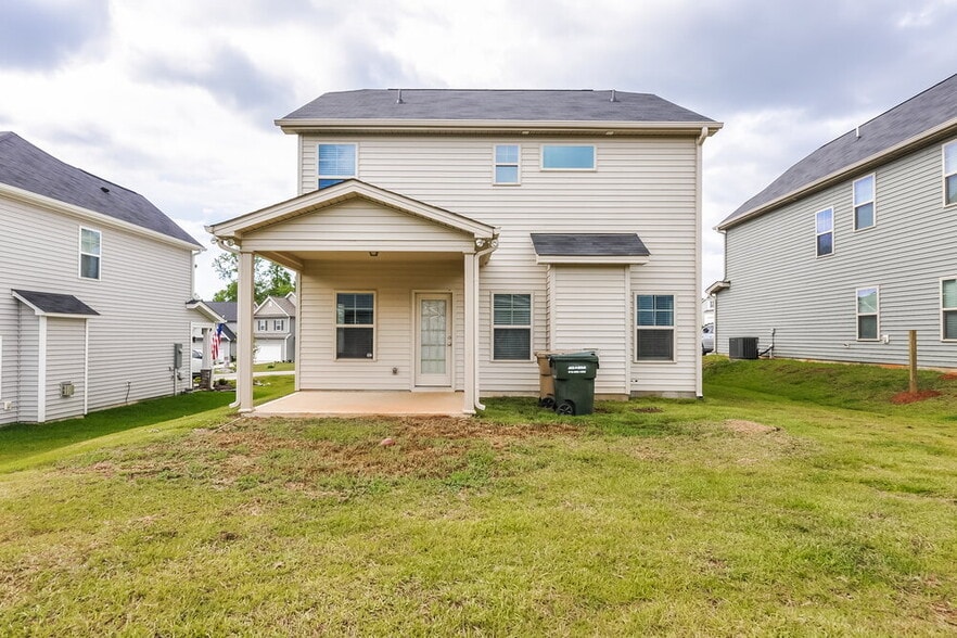 Building Photo - 104 W Webber Ln