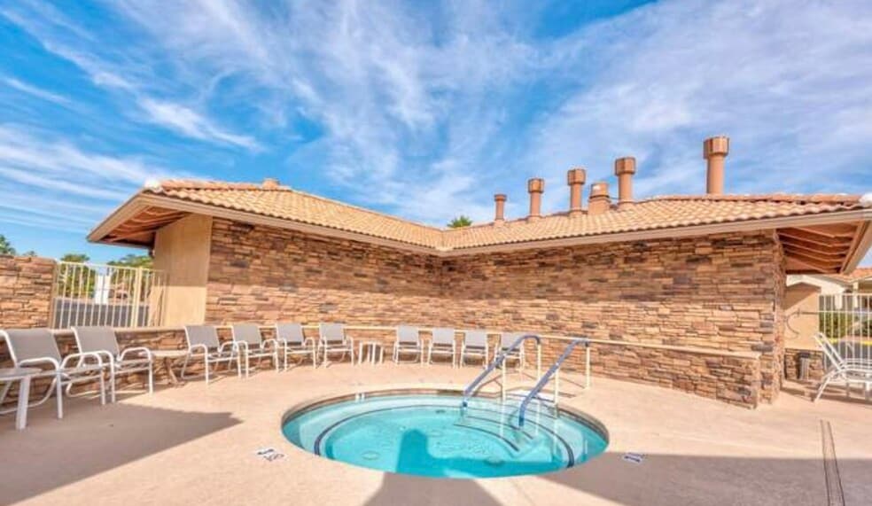 Building Photo - 810 Leisure World