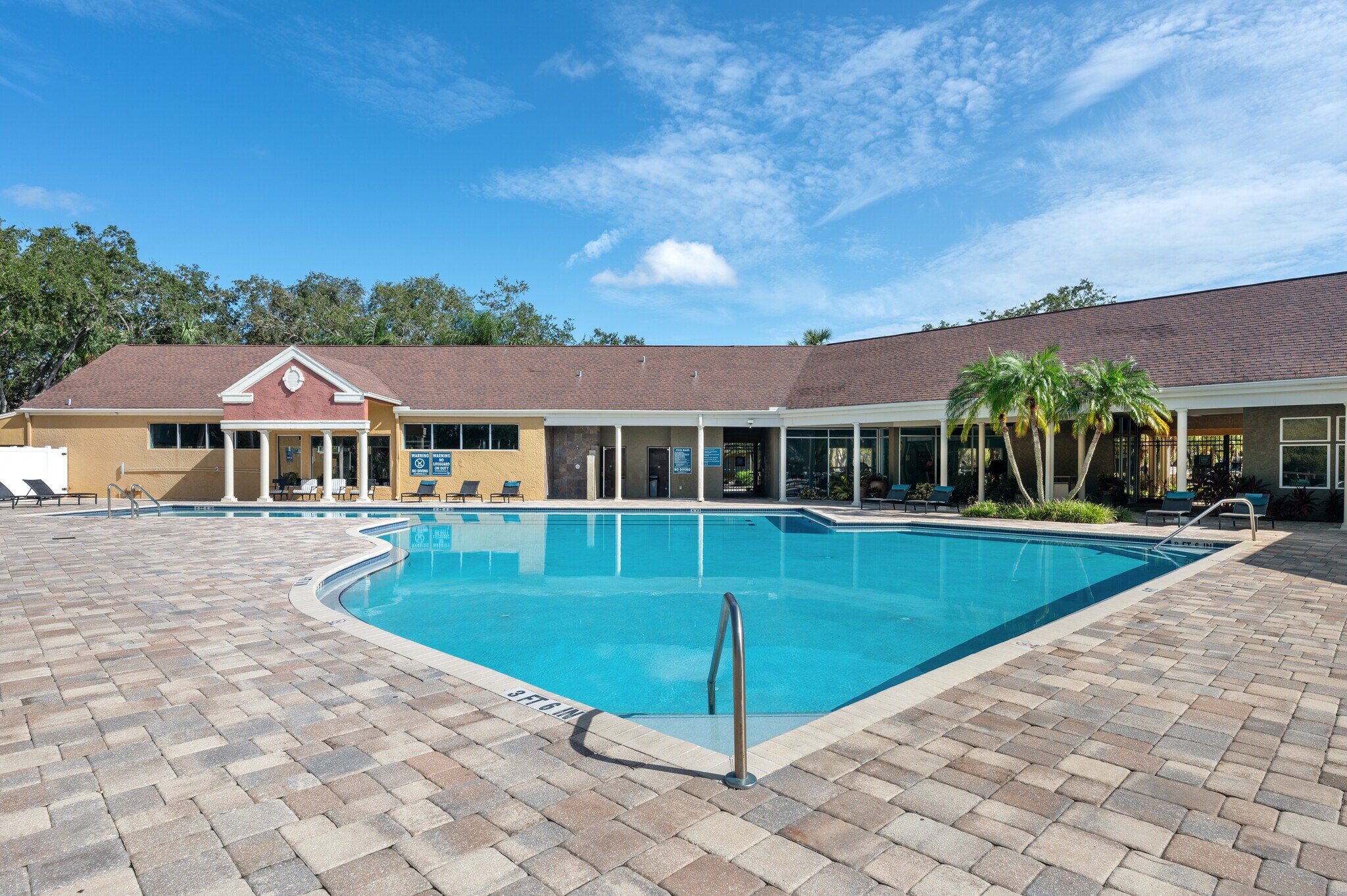 Building Photo - 5725 Baywater Dr