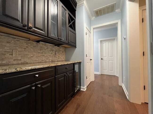 Building Photo - 10707 Pomerane Pl