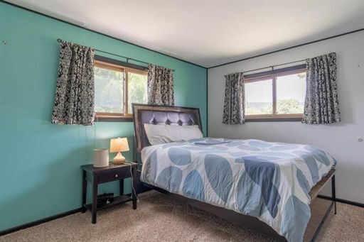 Building Photo - 2 Bedroom 1.5 Bath Single Family Home Avai...