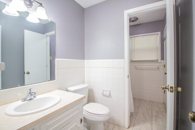 Building Photo - 5404 48th St