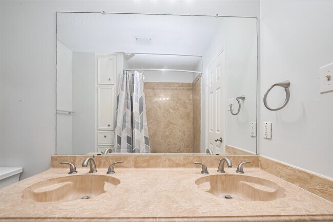 Building Photo - 1103 Cheyenne Meadows Dr