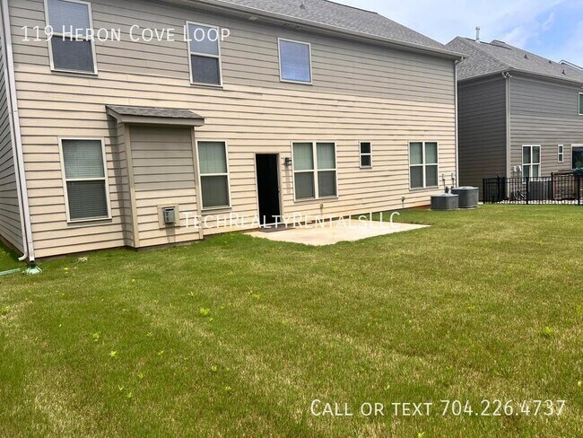 Building Photo - 119 Heron Cove Loop