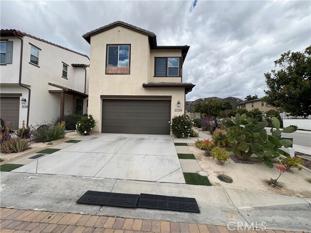 Primary Photo - 2039 Carol Lee Ln