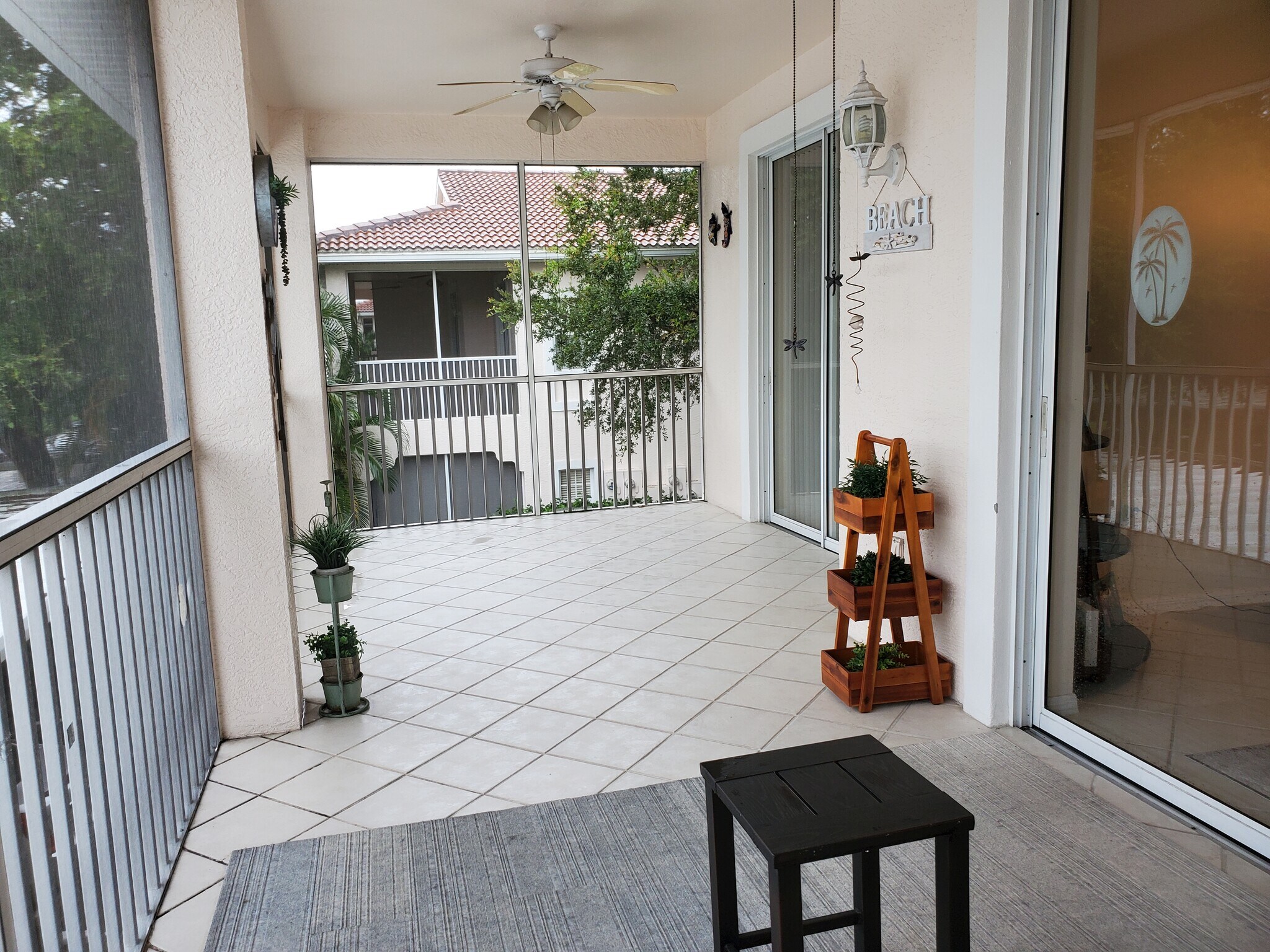 Lanai - 4212 Central Sarasota Pky