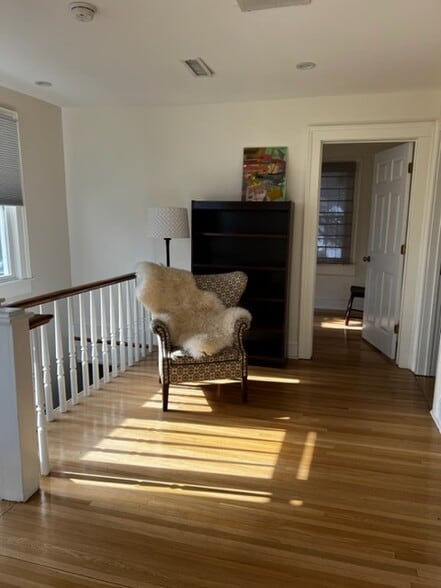 Hallway 2nd Floor - 512 13th St NW