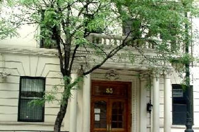Building Photo - 55 E 93rd St