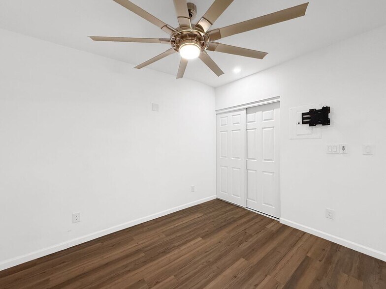 Building Photo - 39572 Armfield Ave