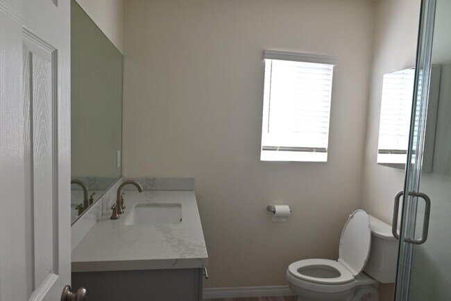 Building Photo - 20503 Madrona Ave