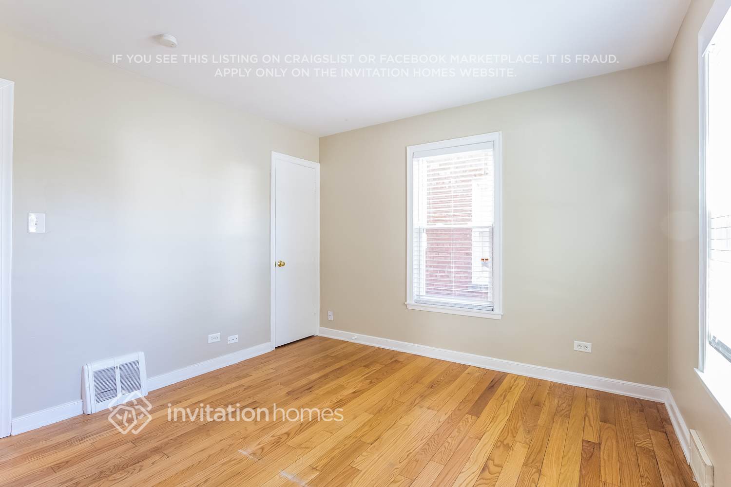 Building Photo - 4216 Prairie Ave