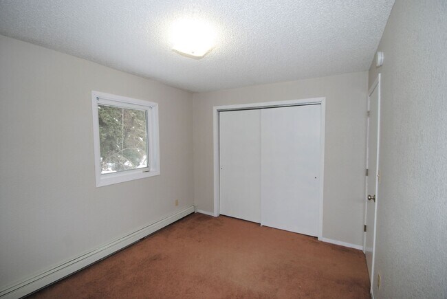 Building Photo - 795 Keeling Rd