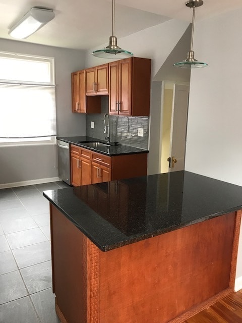 Building Photo - Updated 2 Bed 2.5 Bath House in Oakley