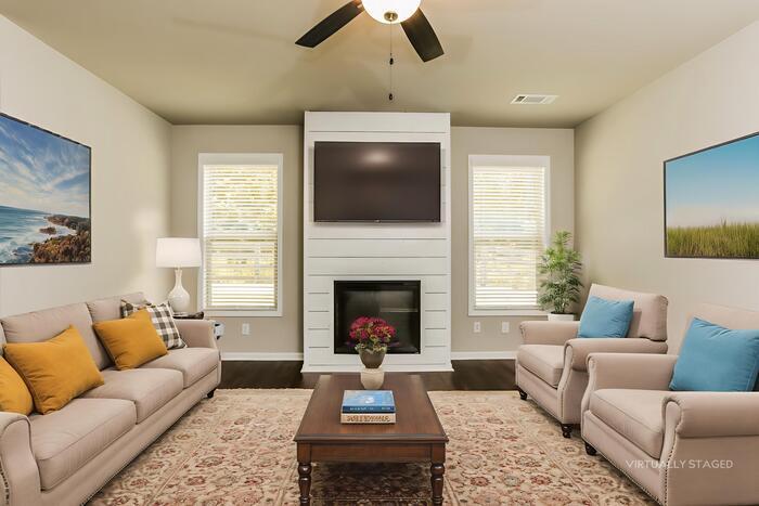 Building Photo - 1019 Smoky Mountain Springs Ln