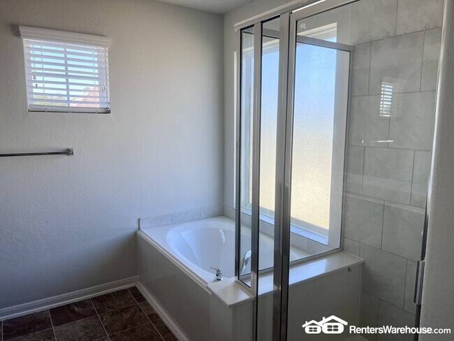 Building Photo - Welcome Home!